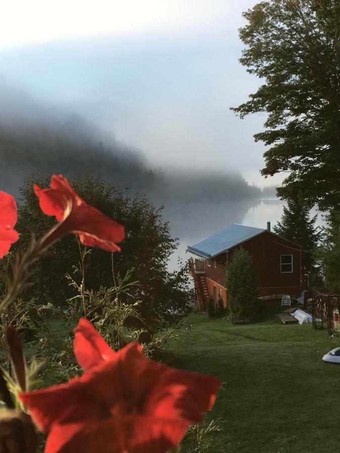 Auberge The Parker'S Lodge Inn Val-David Exterior foto